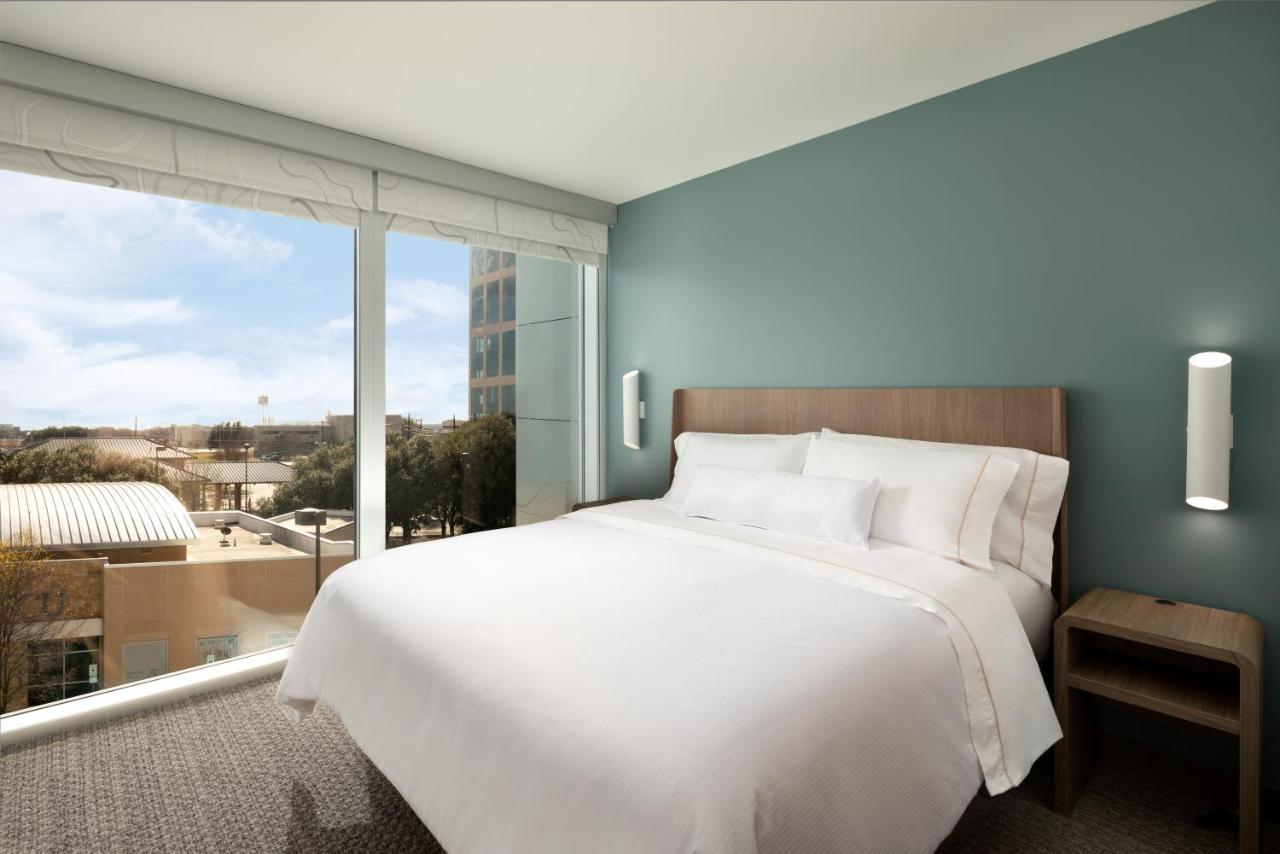 Element At The Domain Hotel 3*